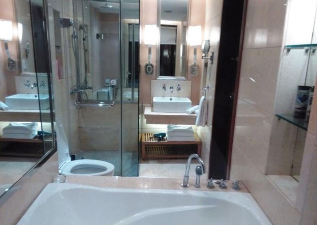 Yunheng Hotel Neijiang Exterior foto